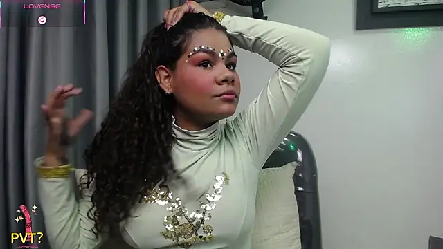 yaazhinii online show from 17, 3, 2026