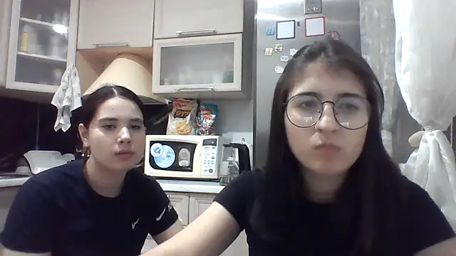 sandrawweka online show from 4, 2, 2026