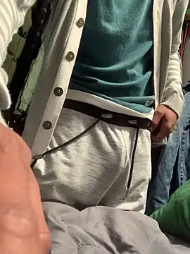 Lalolalito20 online show from 4, 2, 2026