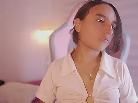 Snapshot of _emily_jonexs chatting on 9, 2, 2026 emily jonexs online show from 9, 2, 2026