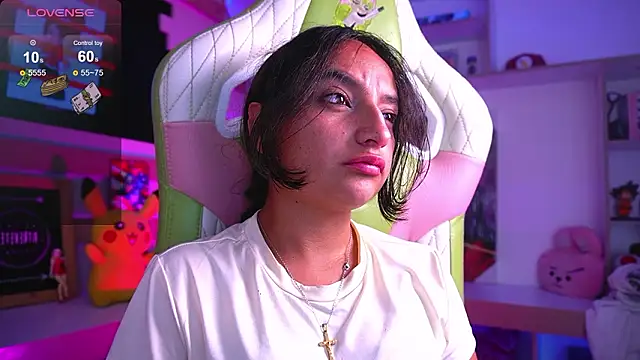 Snapshot of _emily_jonexs chatting on 25, 2, 2026 emily jonexs online show from 25, 2, 2026