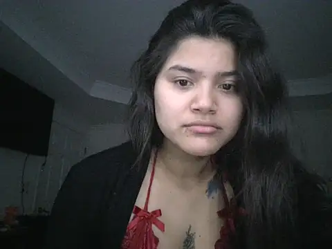 cinthia69A online show from 5, 2, 2026