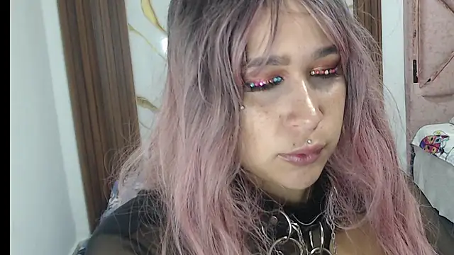 Snapshot of valen_ros chatting on 3, 3, 2026 valen ros online show from 3, 3, 2026