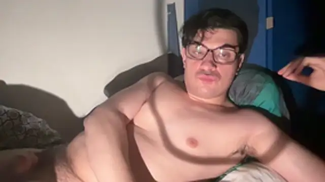 Alex-Twink online show from 4, 2, 2026