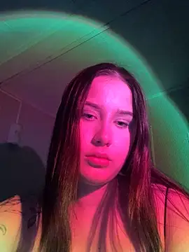 LeruaXSmile online show from 5, 2, 2026