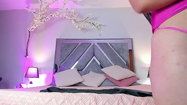 Jimena Adams online show from 10, 3, 2026