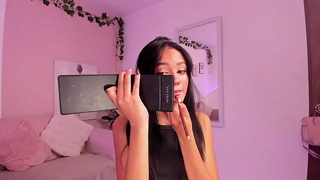 Mila jenner online show from 20, 3, 2026