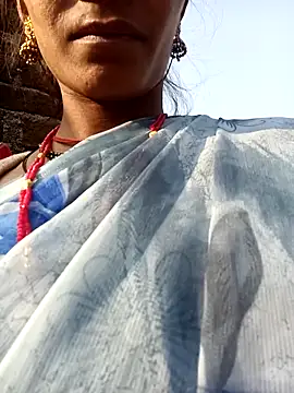 Punam kiyara online show from 5, 2, 2026