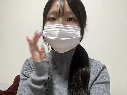 MOMOchan0203 online show from 9, 2, 2026