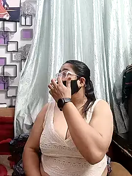 GangbangCouple online show from 28, 2, 2026