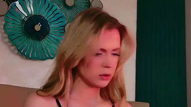 Beckie White online show from 2, 4, 2026