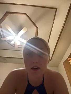 Marilynxo online show from 18, 2, 2026