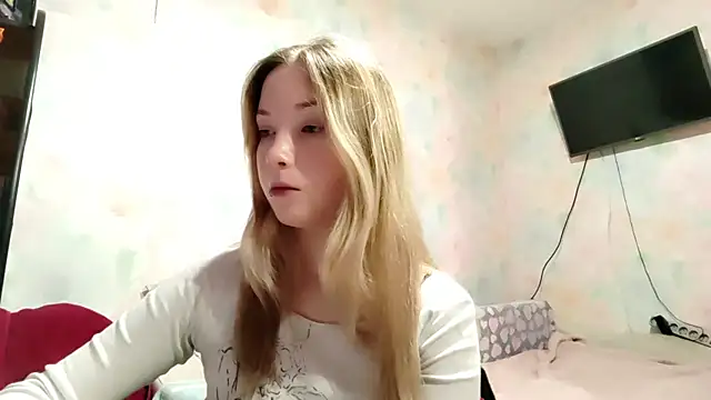 Snapshot of TiaBIanks chatting on 14, 3, 2026 TiaBIanks online show from 14, 3, 2026