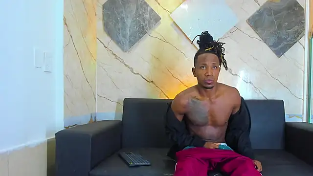 Jeanpieroo26 online show from 6, 2, 2026