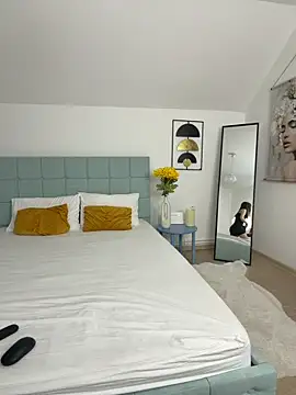 AmalliaJade online show from 5, 3, 2026