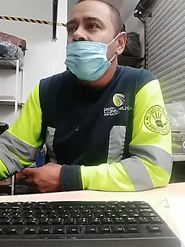 OMARMEX1 online show from 8, 4, 2026