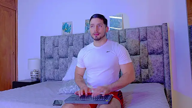 NICK MOSS  online show from 11, 3, 2026