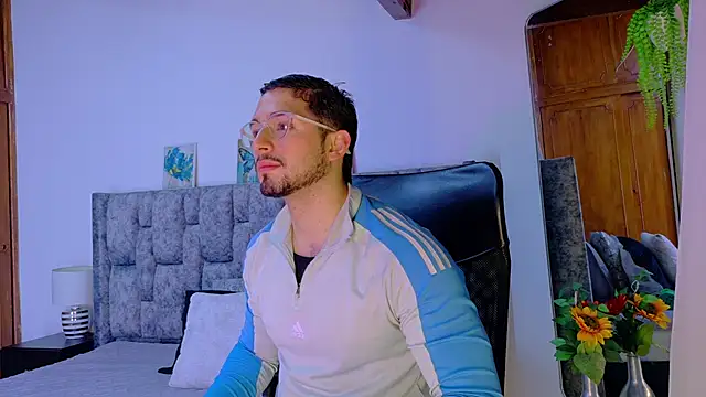 NICK MOSS  online show from 16, 3, 2026