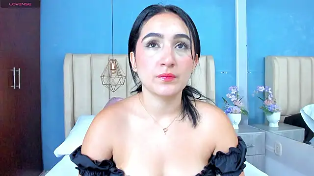 Snapshot of Hilary_dolce chatting on 21, 3, 2026 Hilary dolce online show from 21, 3, 2026