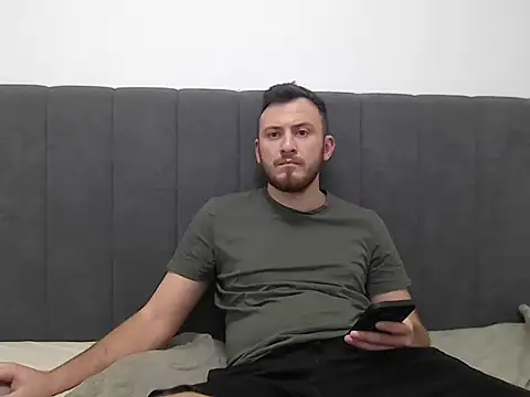 RoyalStudX online show from 5, 2, 2026