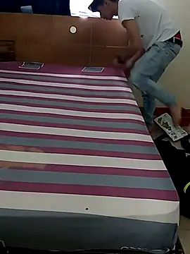 Snapshot of baby_22cm chatting on 24, 3, 2026 baby 22cm online show from 24, 3, 2026