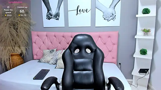 rayan linxx online show from 28, 2, 2026