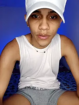 ALEX HOT HOT online show from 5, 2, 2026