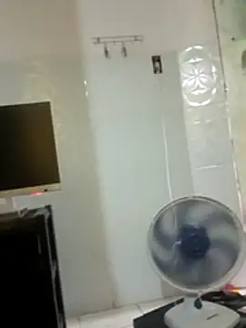 xoxotinha2025 online show from 10, 2, 2026