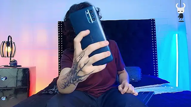 Axell Kussh online show from 16, 2, 2026