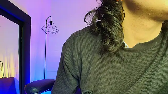 Axell Kussh online show from 21, 3, 2026