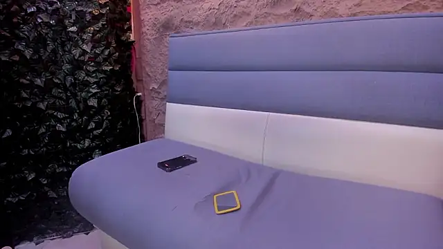 Nahomii  Doll online show from 14, 2, 2026