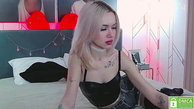 Snapshot of JosephineRowe chatting on 2, 3, 2026 JosephineRowe online show from 2, 3, 2026