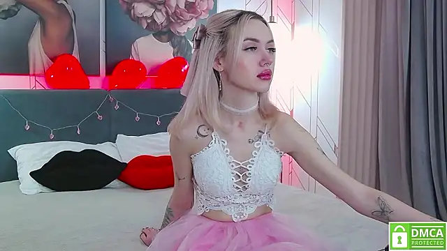 Snapshot of JosephineRowe chatting on 3, 3, 2026 JosephineRowe online show from 3, 3, 2026