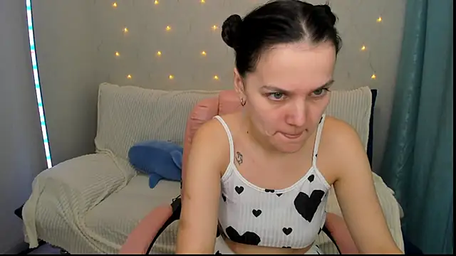 RealJessy  online show from 12, 2, 2026