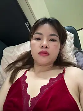 Snapshot of Loyalty-love chatting on 7, 3, 2026 Loyalty-love online show from 7, 3, 2026