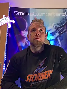 Smokebluntafterblunt online show from 24, 3, 2026