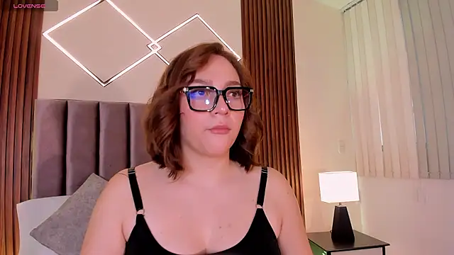 SimonaStar online show from 10, 2, 2026