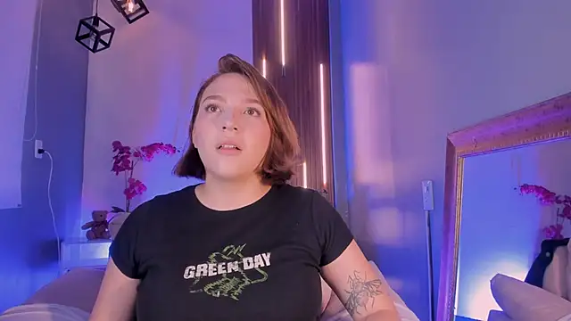 SimonaStar online show from 5, 3, 2026