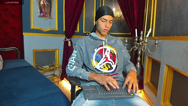 Snapshot of ItsZairen chatting on 14, 3, 2026 ItsZairen online show from 14, 3, 2026