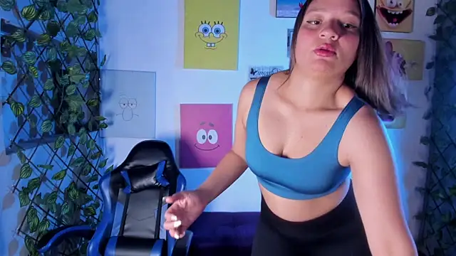 Juli W online show from 15, 2, 2026