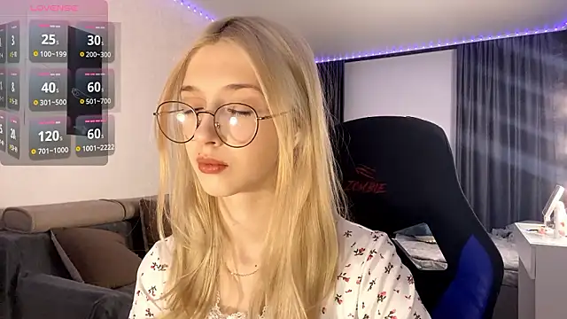 Snapshot of TaliCaan chatting on 25, 3, 2026 TaliCaan online show from 25, 3, 2026