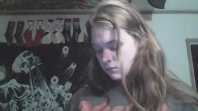 yoursliceofcherrypiee online show from 8, 2, 2026