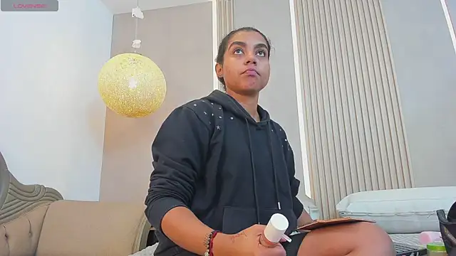 eva lain online show from 26, 2, 2026