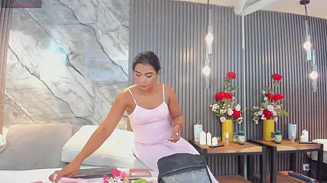 eva lain online show from 17, 3, 2026