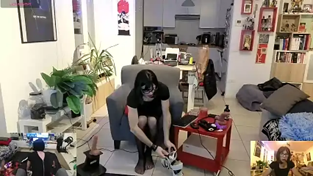 Alexandra  69 online show from 11, 2, 2026