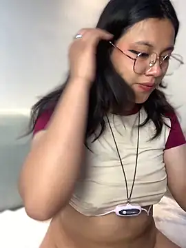 LilithRose  online show from 18, 3, 2026