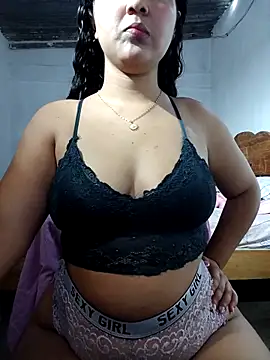 Aisha  zayed online show from 10, 3, 2026