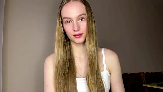 Snapshot of Viktoria_Vibes chatting on 16, 2, 2026 Viktoria Vibes online show from 16, 2, 2026