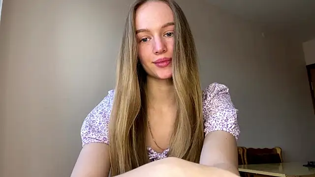 Snapshot of Viktoria_Vibes chatting on 8, 3, 2026 Viktoria Vibes online show from 8, 3, 2026