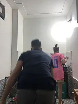 huyenzz online show from 26, 2, 2026